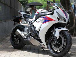 本田cbr1000rr