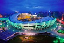 上海體育場（俗稱八萬人體育場）