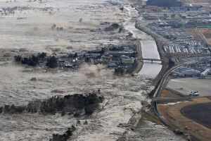 日本9.0級強震引10米高海嘯 傷亡嚴重1