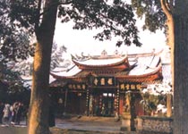 峨眉報國寺 峨眉報國寺