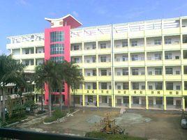 大倫鎮初級中學 大倫鎮初級中學