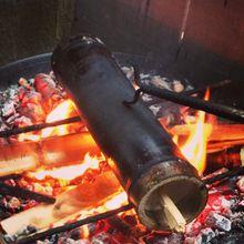 明火烤制竹筒飯