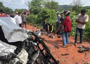 1·2高棉車輛相撞事故 1·2高棉車輛相撞事故