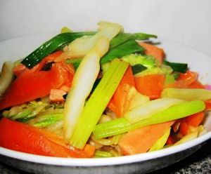 火腿雜炒菜籃子