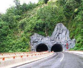 保龍高速公路 保龍高速公路