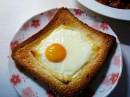 雞蛋土司 雞蛋土司
