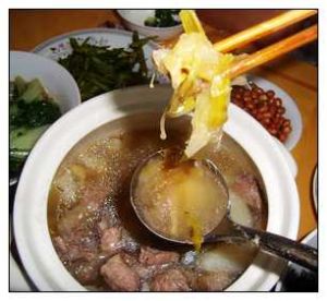 霸王花銀耳燉排骨 霸王花銀耳燉排骨