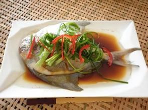 清蒸鯧魚