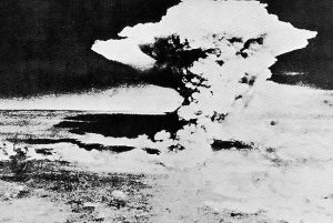 美軍在日本投下的核子彈爆炸