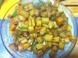 藕丁炒牛肉粒 藕丁炒牛肉粒