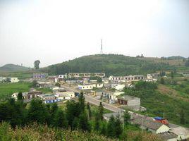 新寨村委會[雲南省富源縣黃泥河鎮轄區]