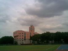 颱風下的教學樓