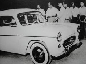 中國第一輛轎車之一“井岡山”