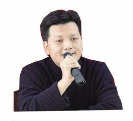 葉建新[溫州樂清樂成公立寄宿學校校長]