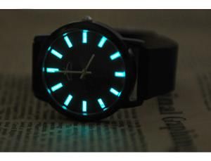夜光手錶 夜光手錶