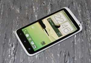 HTC One XXL