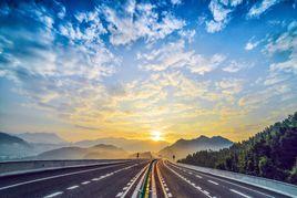 龍連高速 龍連高速