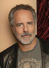 喬恩&middot;阿維奈