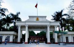 （圖）中國人民解放軍第一軍醫大學