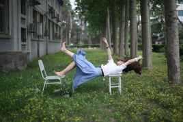 跌落少女 跌落少女