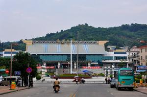 漳州東站（原郭坑站）