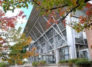 斯文本科技大學