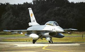 荷蘭皇家空軍J-657