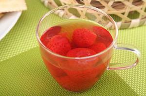 糖水草莓 糖水草莓