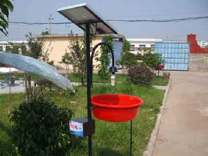 誘殺式太陽能殺蟲燈