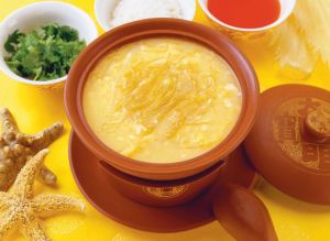 黃燜魚翅盅 黃燜魚翅盅