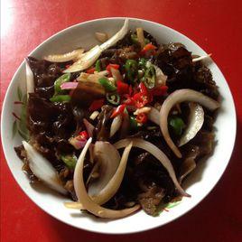 涼拌青椒木耳 涼拌青椒木耳