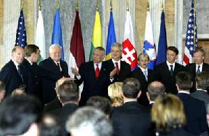 2004年3月29日 2004年3月29日