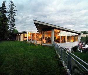 JVA設計的挪威邊緣別墅