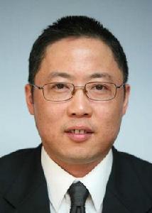 王衛民[上海市奉賢區法院政治部主任]