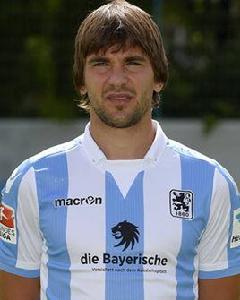 斯托伊科維奇[丘卡里奇基隊球員]