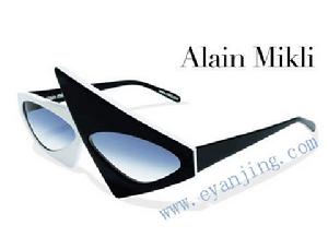 艾倫米克力眼鏡