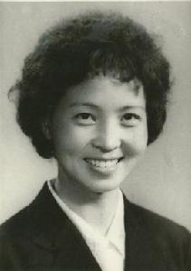 羅秀英[國內著名女高音歌唱家]