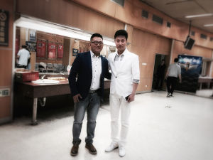 歌唱家耿為華和鄭聞偉