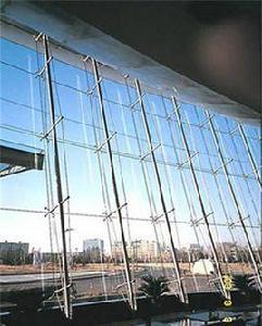 點支式玻璃幕牆