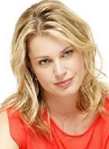 麗貝卡·羅梅恩 麗貝卡·羅梅恩