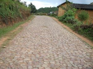 斗子基村 斗子基村