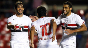 南美球會杯卡卡進球聖保羅晉級