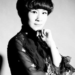 中國美容十大領袖珂藍國董事長房俊英