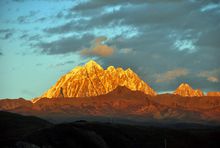 天帝的王冠----雅拉雪山