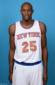 特拉維斯·奧特洛 特拉維斯·奧特洛