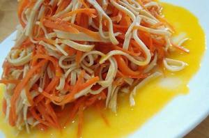 千張胡蘿蔔絲 千張胡蘿蔔絲