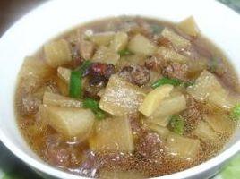 白蘿蔔燉牛筋 白蘿蔔燉牛筋