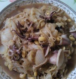 白菜燉筆管魚 白菜燉筆管魚