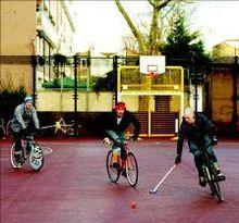 倫敦流行腳踏車打馬球