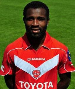 西亞卡·蒂耶內 西亞卡·蒂耶內